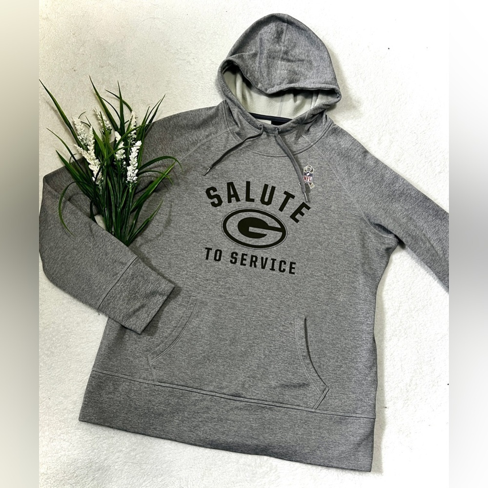 Nike Green Bay Packers Salute to Service Hooded Sweatshirt - Large